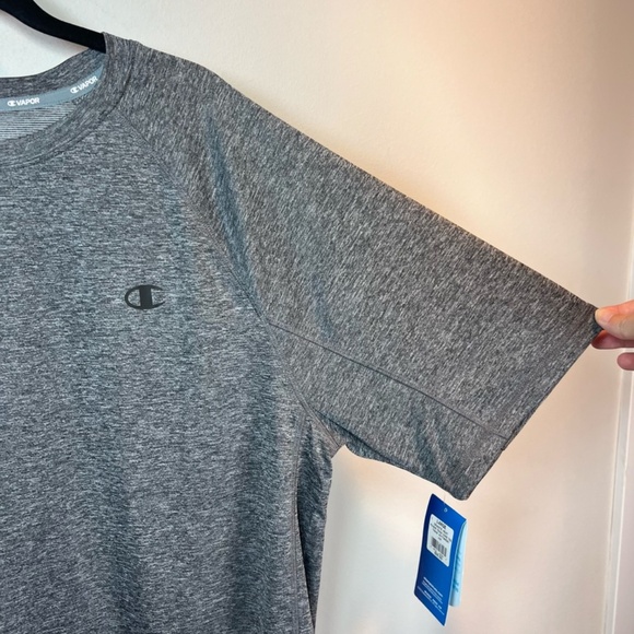 Champion Granite Heat Power Train Core Vapor T-Shirt Gray Performance NEW Large - Picture 3 of 11